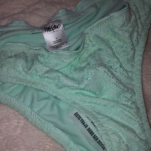 Mossimo Supply Co. Swim - MOSSIMO SUPPLY CO. Bikini bottoms SIZE SMALL Mossimo Supply Co. Swim - MOSSIMO SUPPLY CO. Bikini bottoms SIZE SMALL